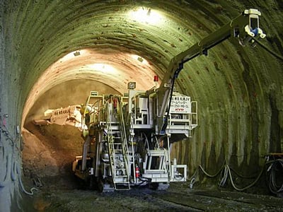 新茂辺地トンネル東工区（延長L=2,500m）